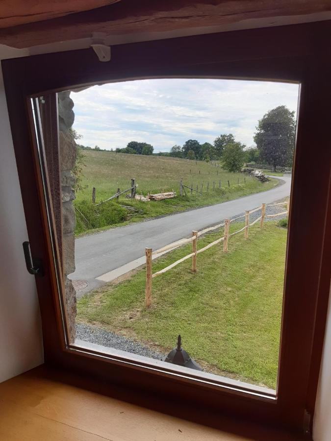 Gite Le Cheval Ardennais Gouvy Exterior foto